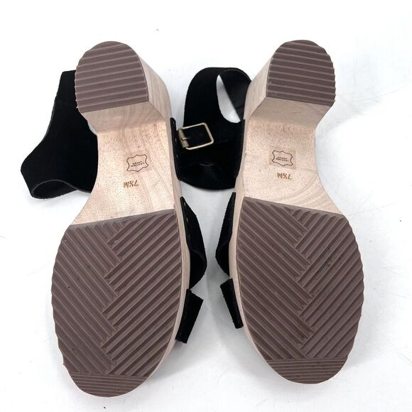 LOFT Ankle Strap Chunky Wooden Sandals - Picture 8 of 8